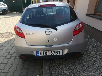 Mazda 2 - 4