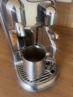 Kávovar Nespresso Creatista Pro - 4