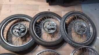 Babetta 210 - kompletní kola nebo díly - 4