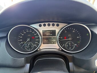 Prodám Mercedes-Benz R 320 cdi - 4