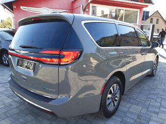 Chrysler Pacifica 3,6L V6 HYBRID, Top výbava, DVD+TV - 4