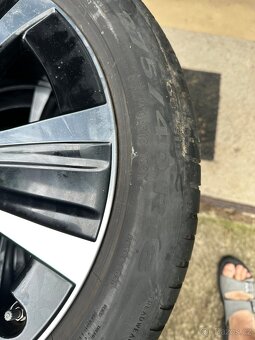ALU KOLA MERCEDES E 213 R18 DVOUROZMER JAKO NOVE - 4
