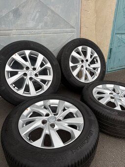 Originál Hyundai 5x114.3 R17 225/60/17 - 4
