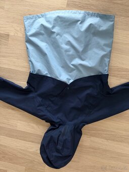 Dívčí turistická nepromokavá bunda MH 500 modrá - QUECHUA - 4