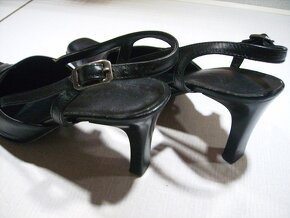 Dámské lodičky s volnou patou - 4