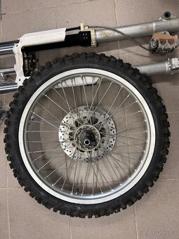 Komplet TT600R přední odpružení, brýle, kolo řidítka, brzda - 4