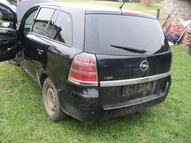 Prodám díly na Opel Zafira B 1.9 110kw R.V.2006 - 4