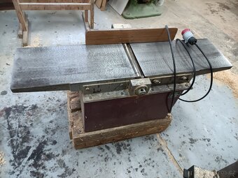 Hoblovka, srovnávačka - 4