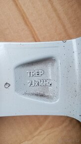 Dezent 114,3x5 7Jx16H2 ET40 - 4