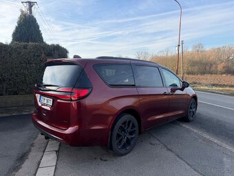 Chrysler Pacifica 3,6 4x4 AWD S type Radar 2022 - 4