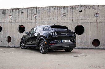 Ford Mustang Mach-E / ODPOČET - 4