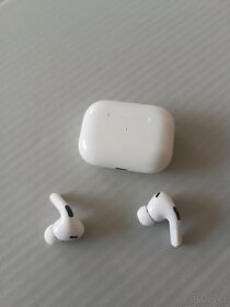 Apple AirPods Pro (2nd Generation) - 4