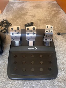 Logitech G29 Driving Force - 4