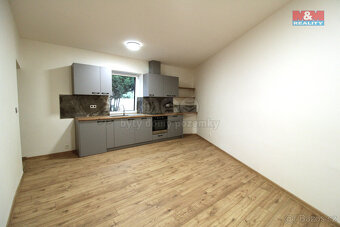 Pronájem bytu 1+kk, 35 m², Líbeznice, ul. Pod lipami - 4