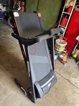 Běžecký pás RUNSPORT 4000A - 4