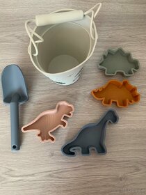 Nová silikonová sada hraček na pláž / set na písek dinosauři - 4