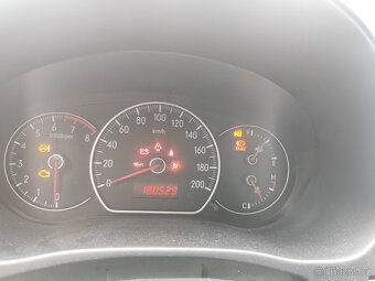 Suzuki sx 4 náhradní díly z tohoto vozu - 4