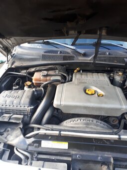 Jeep Cherokee 2.8 CRD - 4