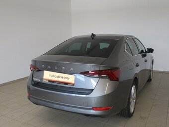 Škoda Octavia 2,0 TDI 110 kW Style DSG - 4
