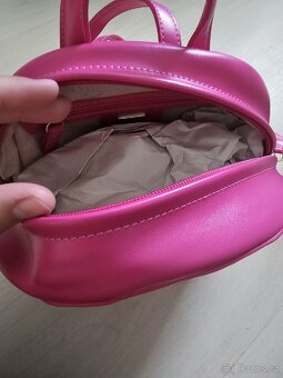 Guess Backpack J3GZ14 WFHF0 – růžový - 4