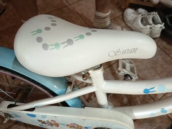 Dětské kolo dívčí 16 - 4