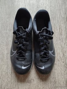 Chlapecké sálové kopačky Nike vel.33,5 - 4