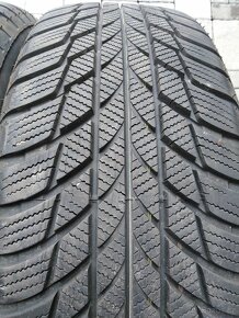 Bridgestone 205 60 17 93H zimní 7 mm - 4