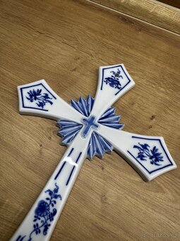 Závěsný svatý kříž, Cibulak - 4