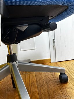 Kancelářská židle - 4