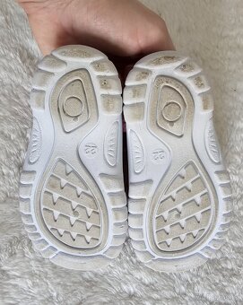 Sandálky na suchý zip velikost 22 - 4