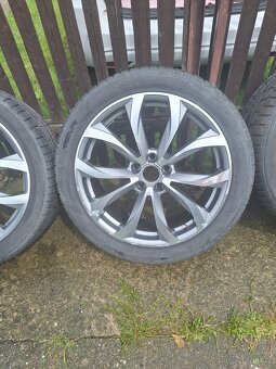 5x112 r19-255/40r19 - 4