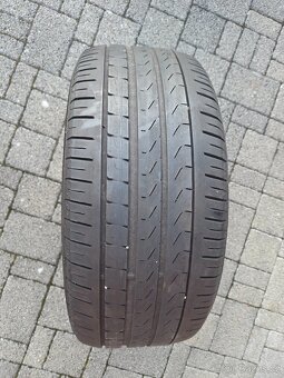 Pneu 225/45 R17 - 4