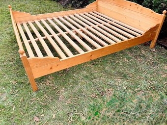 Dřevěná postel 180x200 - 4