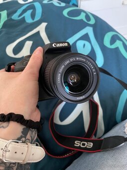 Canon eos 2000D - 4