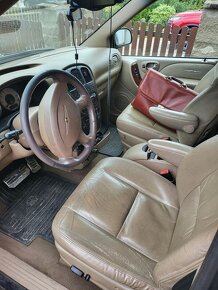 7mimístný Chrysler Grand Voyager 3.3 V6 v LPG a automatu - 4