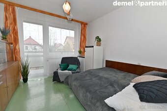 Prodej bytu 4+1 s garáží a zahradou, 78 m2, Hořice - 4
