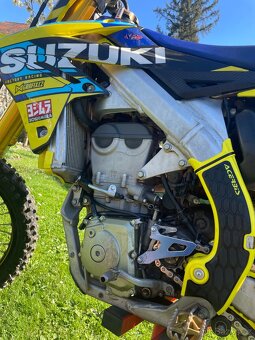 SUZUKI RMZ - 4