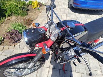 Jawa 350 Californian - 4