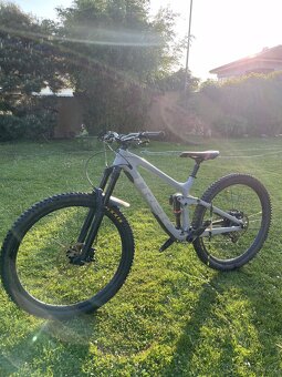 Trek Slash 9.7 - 4