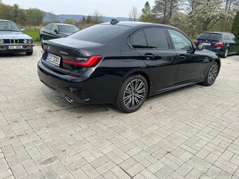 BMW 330e hybrid - 4
