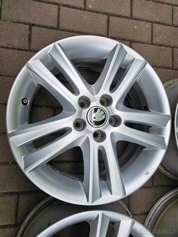 ALU kola disky Škoda 5x100 Roomster Fabia II R16 ET43 - 4
