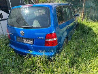 Náhradní dily vw touran 1.6 fsi - 4