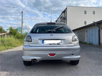 Prodám Peugeot 206 1.4i 55kW JBL EDICE - 4