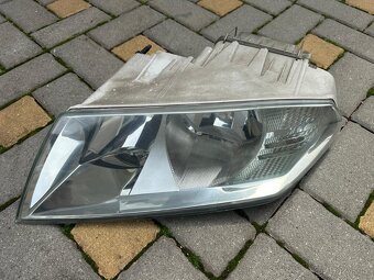 Škoda Octavia II přední světla - 4