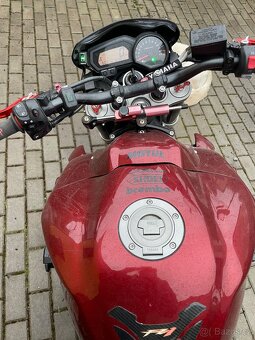 Yamaha fz1N - 4