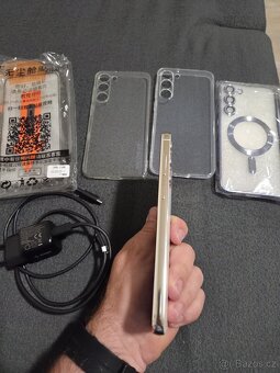 Samsung Galaxy S23+ - 4