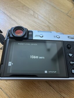 FUJIFILM X100V stříbrný + příslušenství - 4