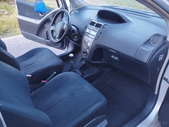 Yaris 2010 1.33 Dual VVT-i 74KW - 4