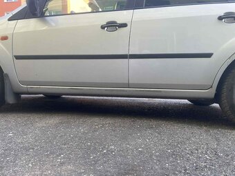 Ford fiesta 1.4 TDCi - 4