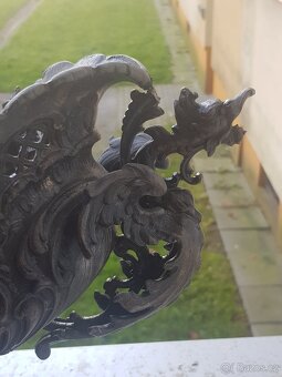 ZARDENIERA VELKA Okridleni draci - 4